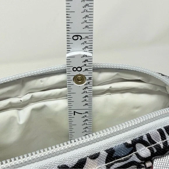 Vera Bradley Lighten Up Insulated Canvas Lunch Bag Tote Lisbon Medallion - Picture 14 of 16